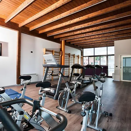 Active Life Exclusive